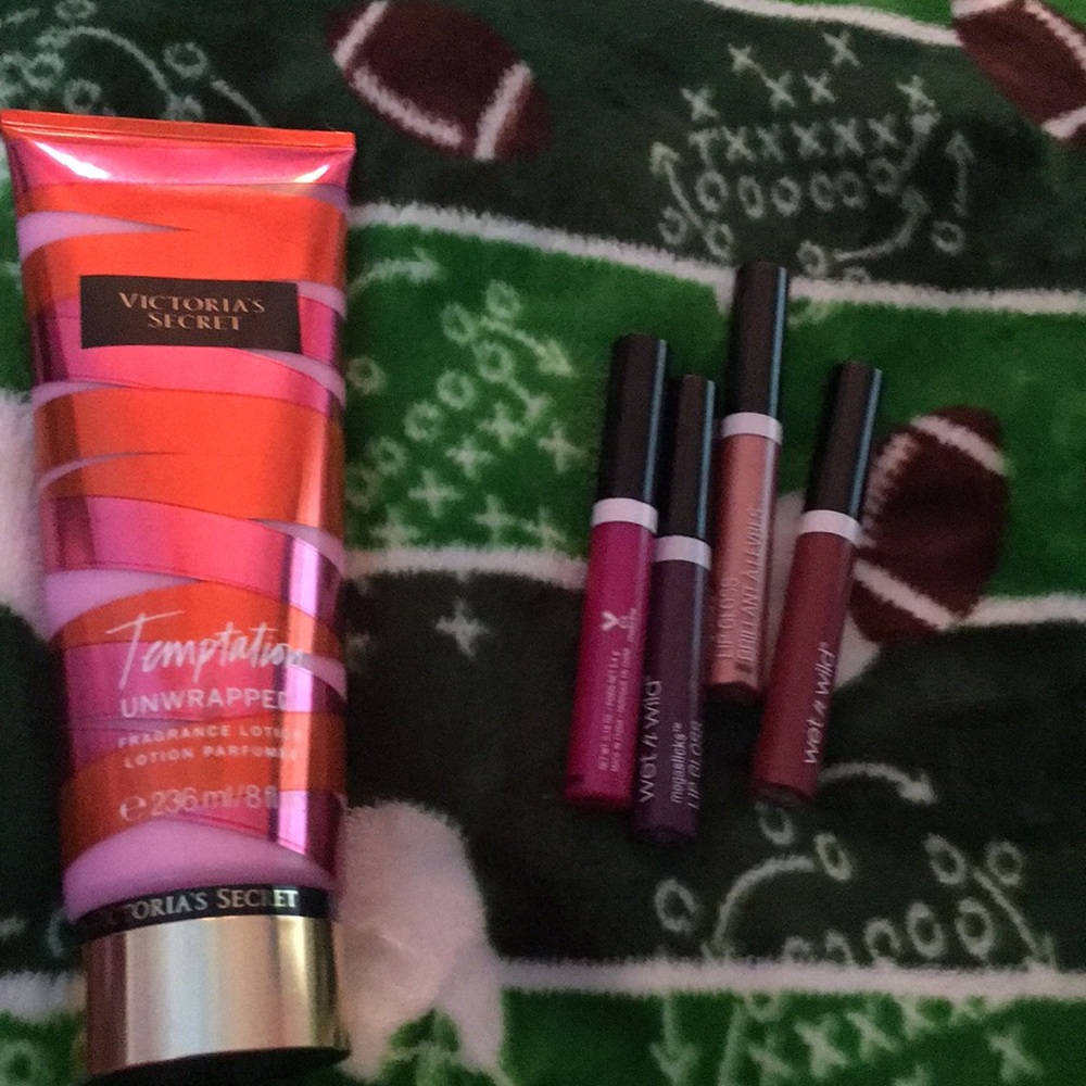 VS lotion and wet n wild lip glosses